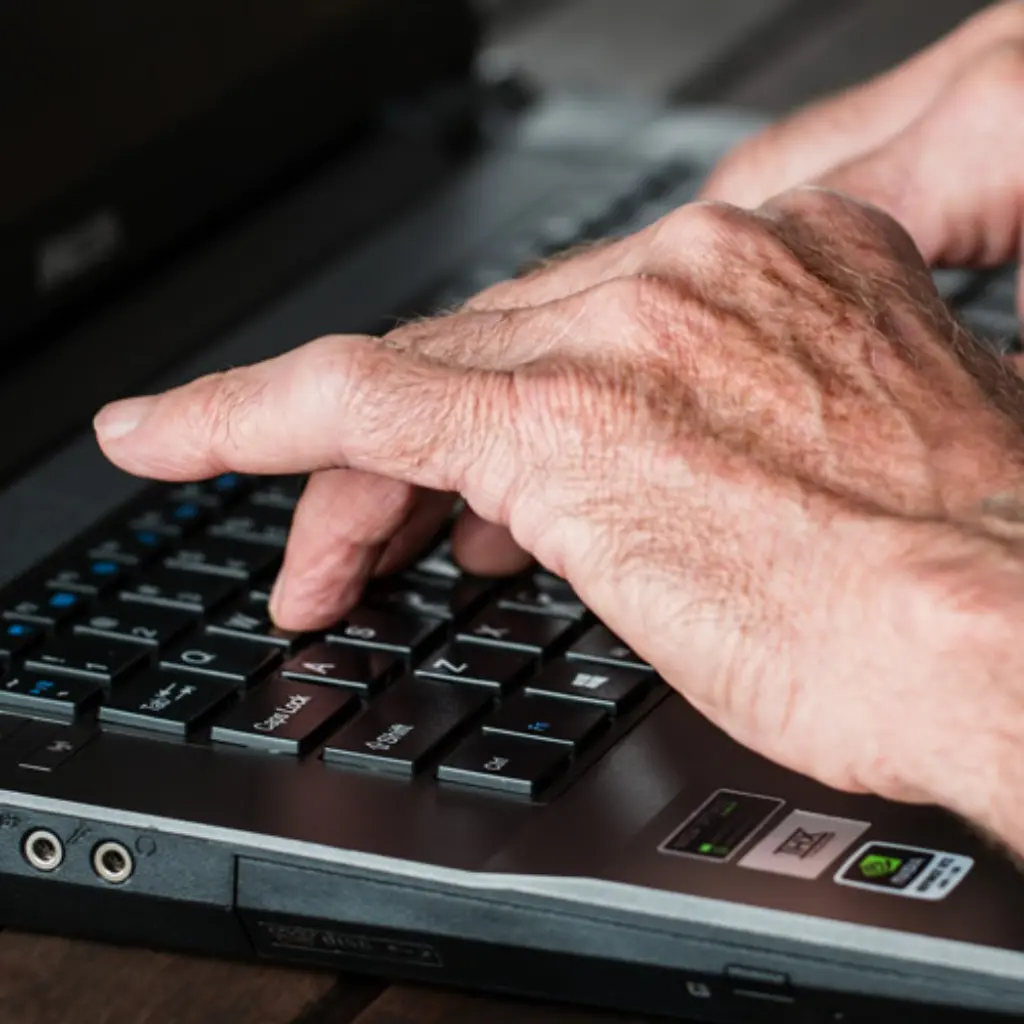 Opagehtonline_stevepb-CC0-Public-Domain_1