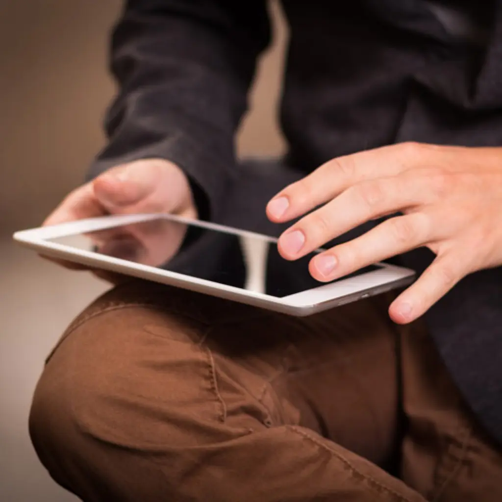 iPad_niekverlaan_pixabay_CC0-Public-Domain_1