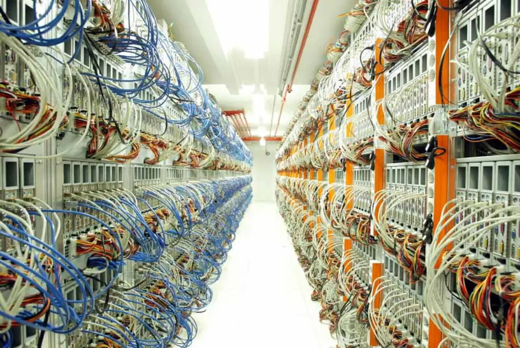 Rechenzentrum_1und1InternetAG_flickr.com_CC-BY-2-0