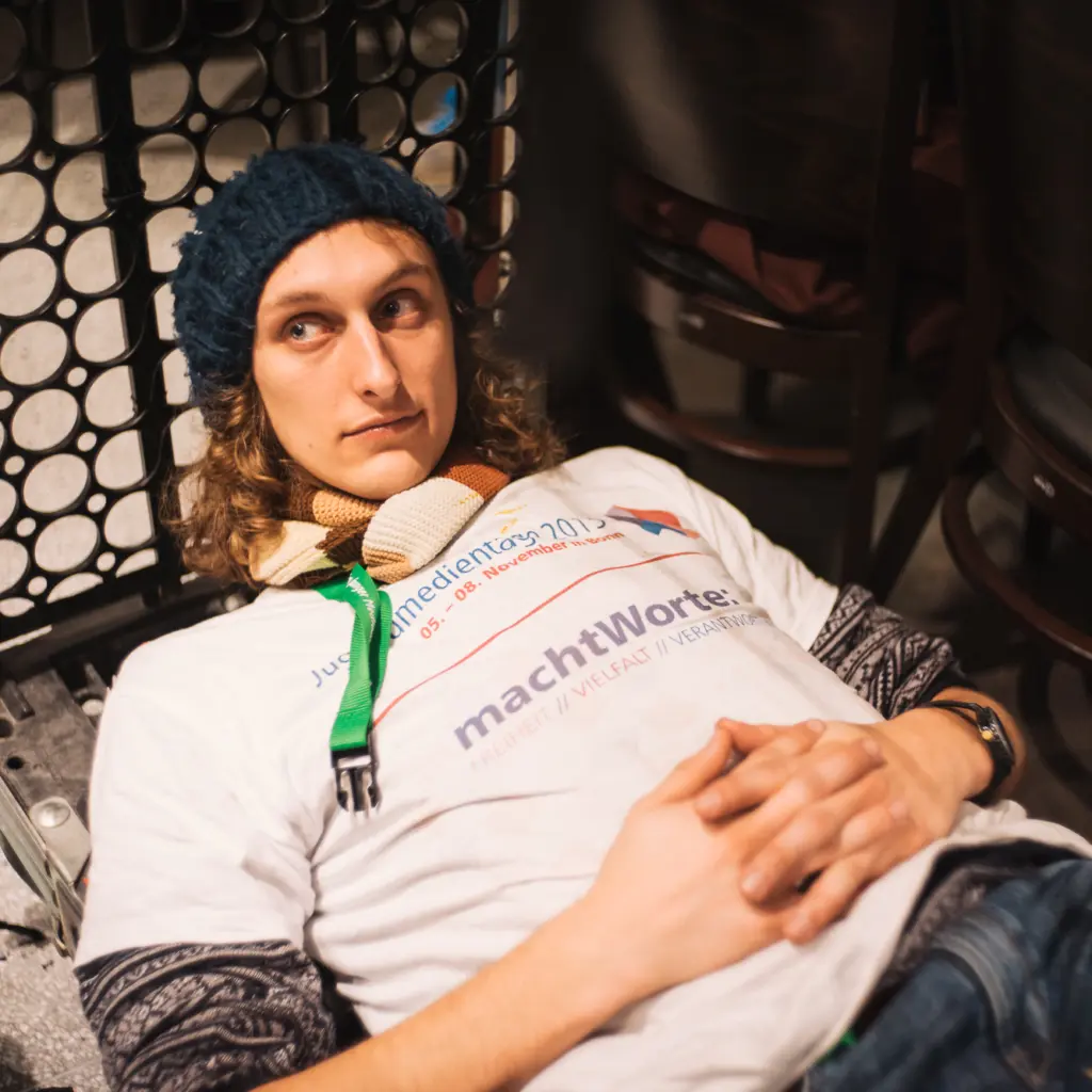 22443230419_e58b012dca_o