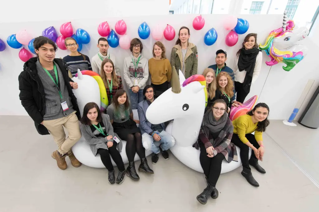 gruppenfoto_jonaswalzberg_web