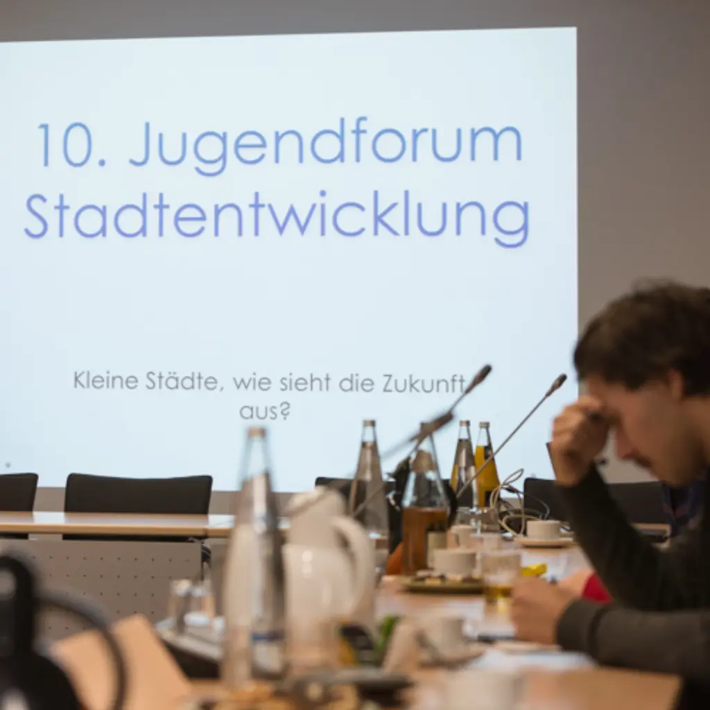 20161114_politikorange_jugendforumstadtentwicklung_liveticker_jonaswalzberg_003