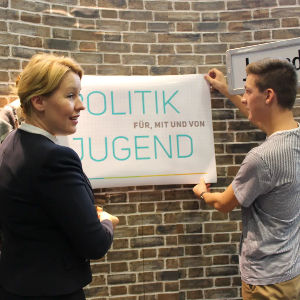 jugendkonferenz_giffey