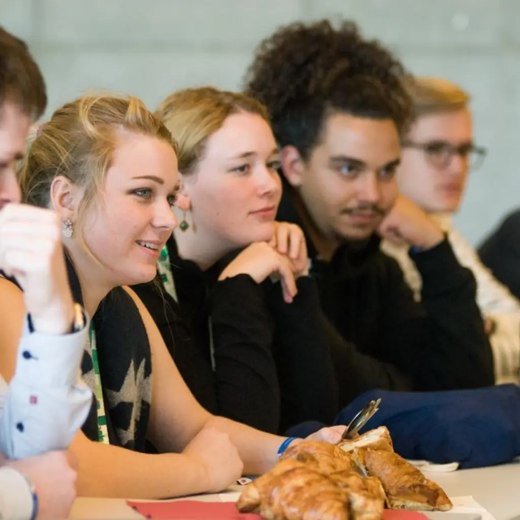 2771133_1_articlefancybox_44206280135_136ed04460_o