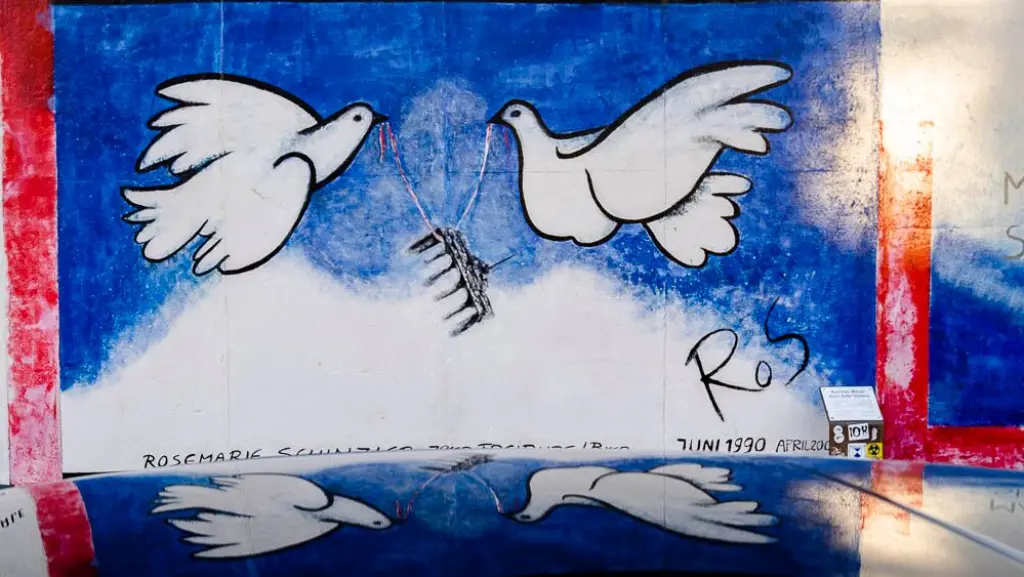 Friedenstauben Johannes Kolb