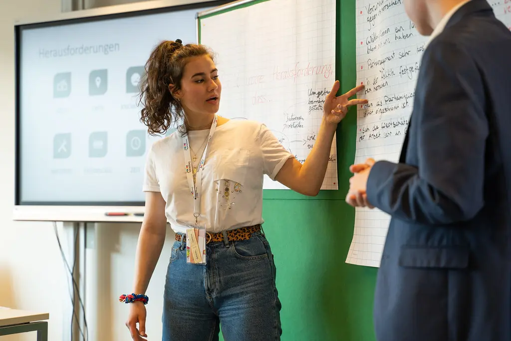 32880310127_7aa7019550_b