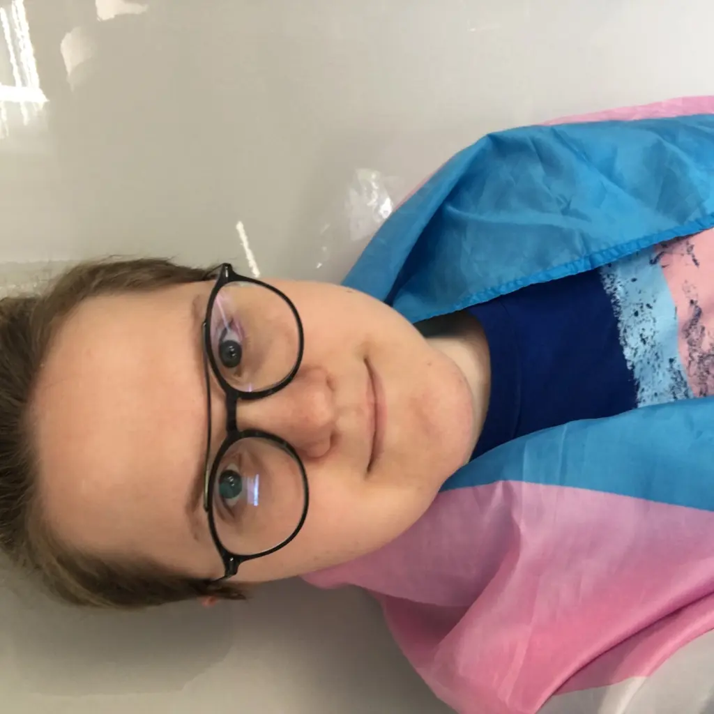 B977BE00-19CA-491B-9743-4F11CAFCA539