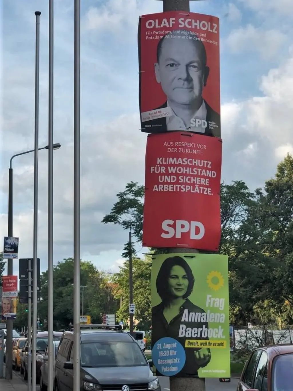 im Text_Plakate_Christine Laqua