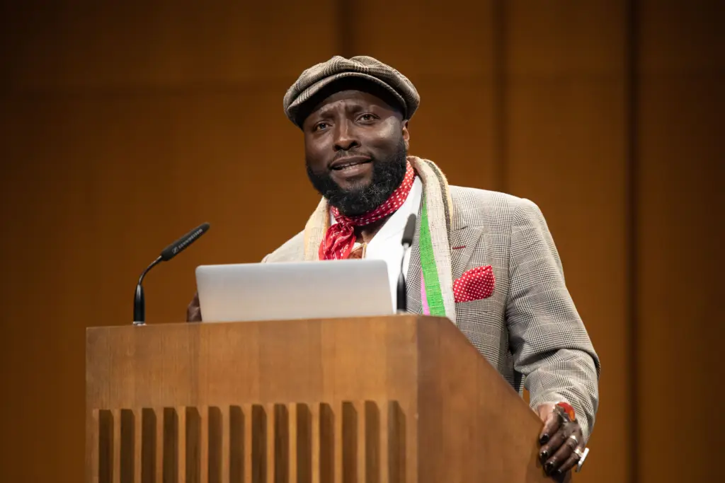 23-05-11-HKW-Moritz_Heck-03