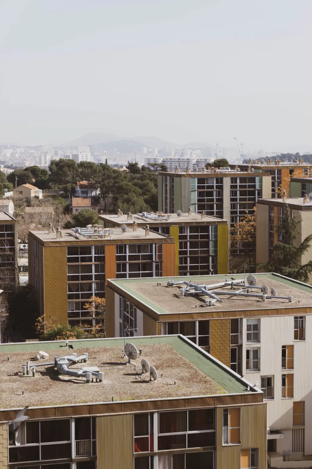 Plattenbauten in den Banlieues.