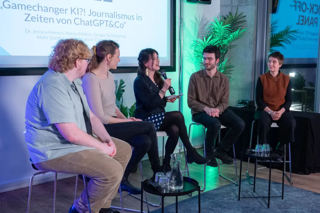 53614429179_b4e9f8a009_k