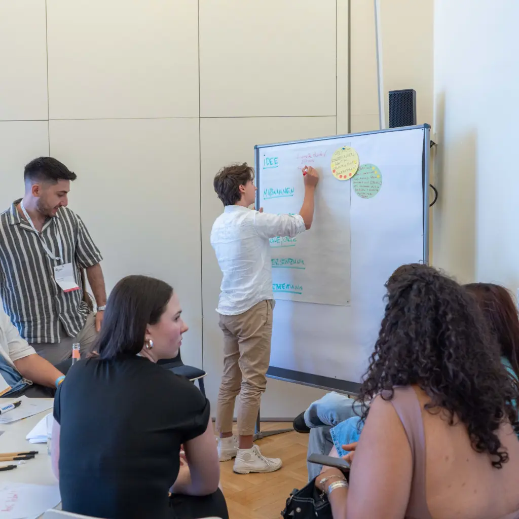 54602957263_bfcc80fc3f_6k