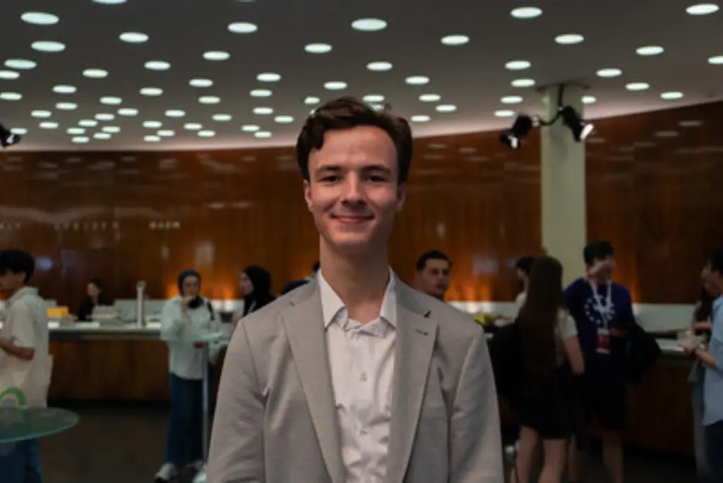 54600139199_21444a3e71_w