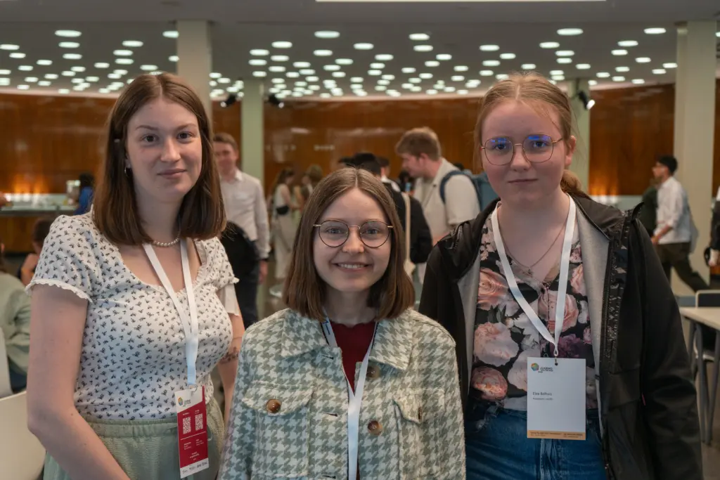 54600139719_ee1192303b_k